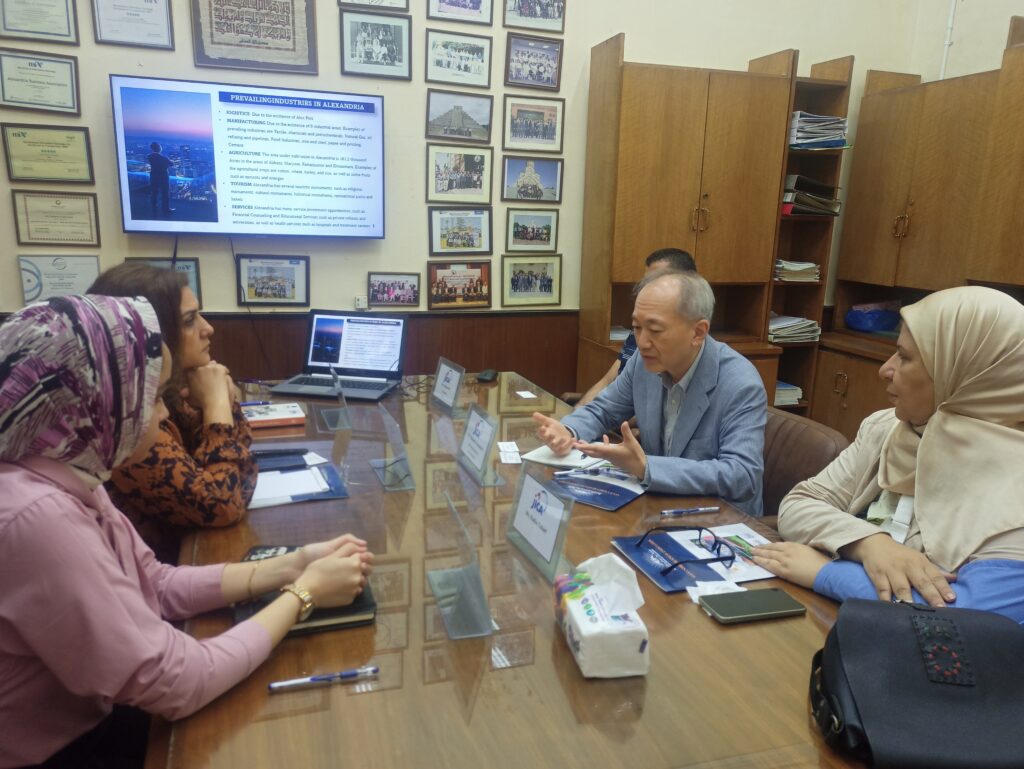 جمعية رجال أعمال إسكندرية تجتمع بمسؤولي مشروع تطوير الأعمال بالتعاون مع جهاز تنمية المشروعات الصغيرة والمتوسطة ومتناهية الصغر MSMEDA